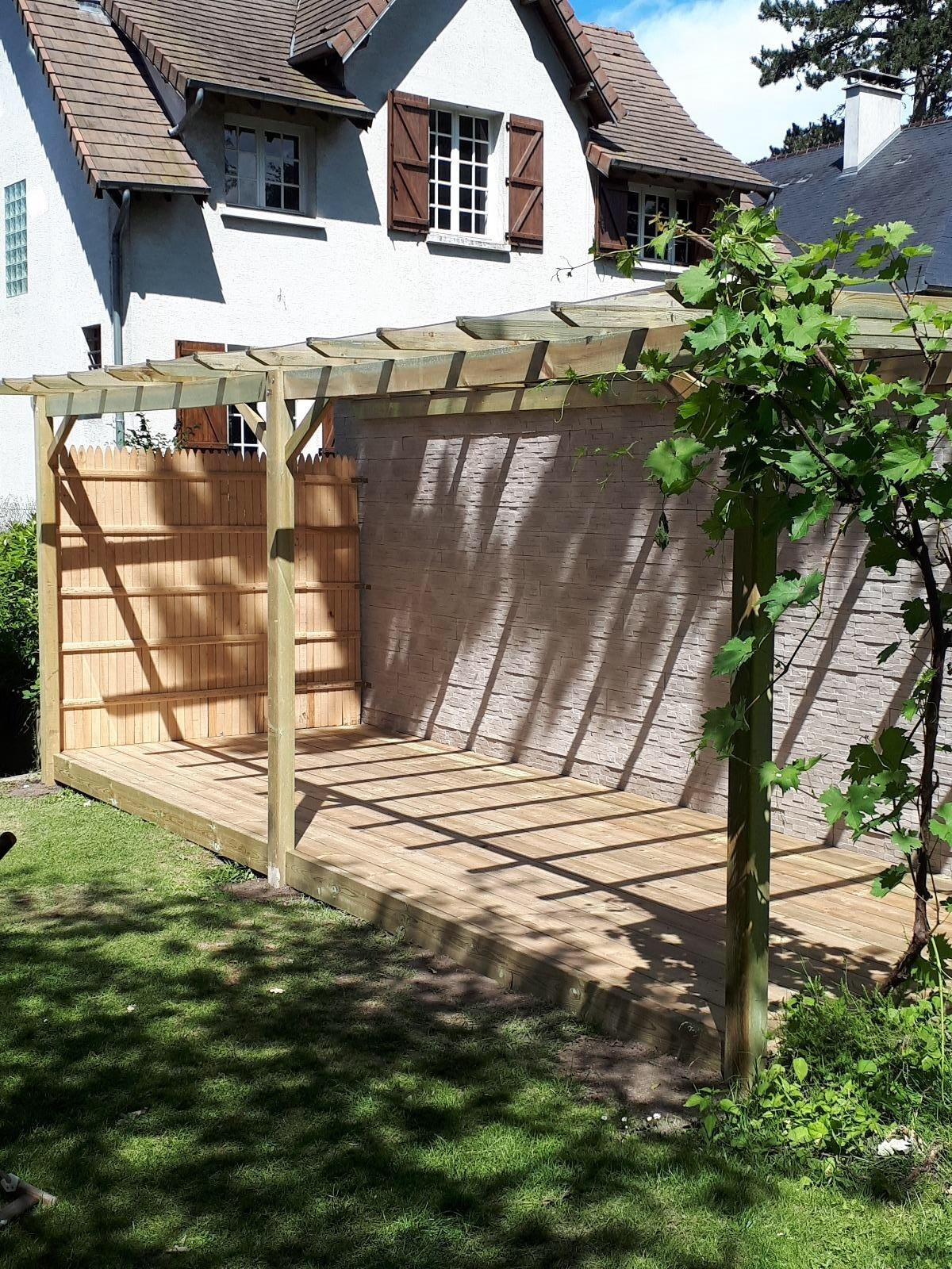 Pergola en pin traité