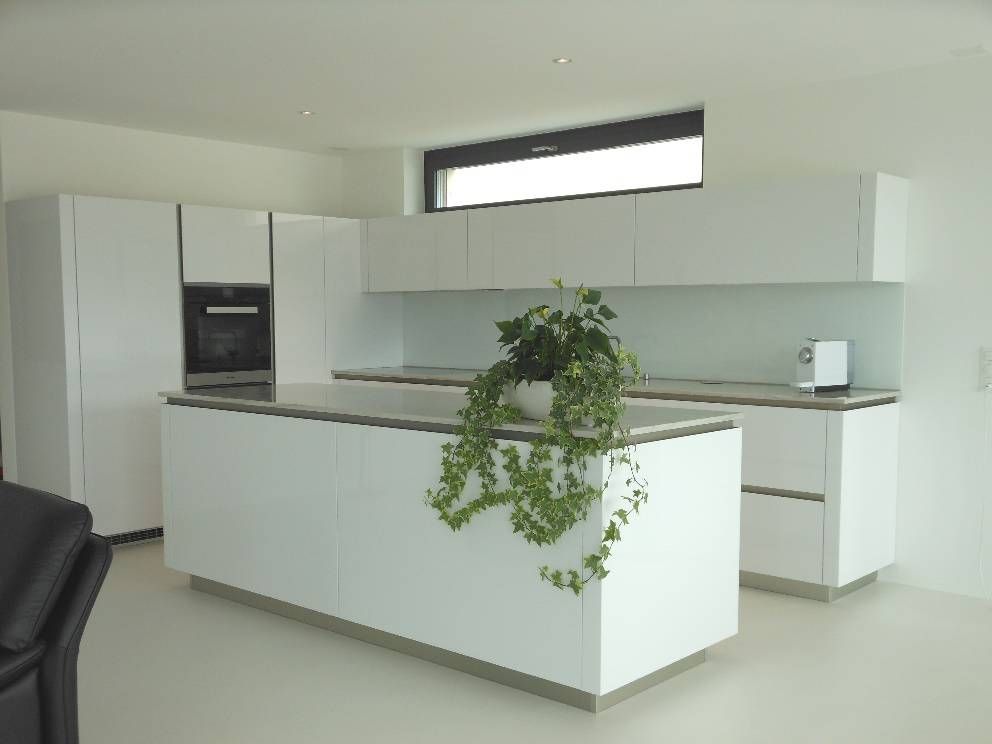 Gebäudefassade von Sandro Luisi Küchenbau