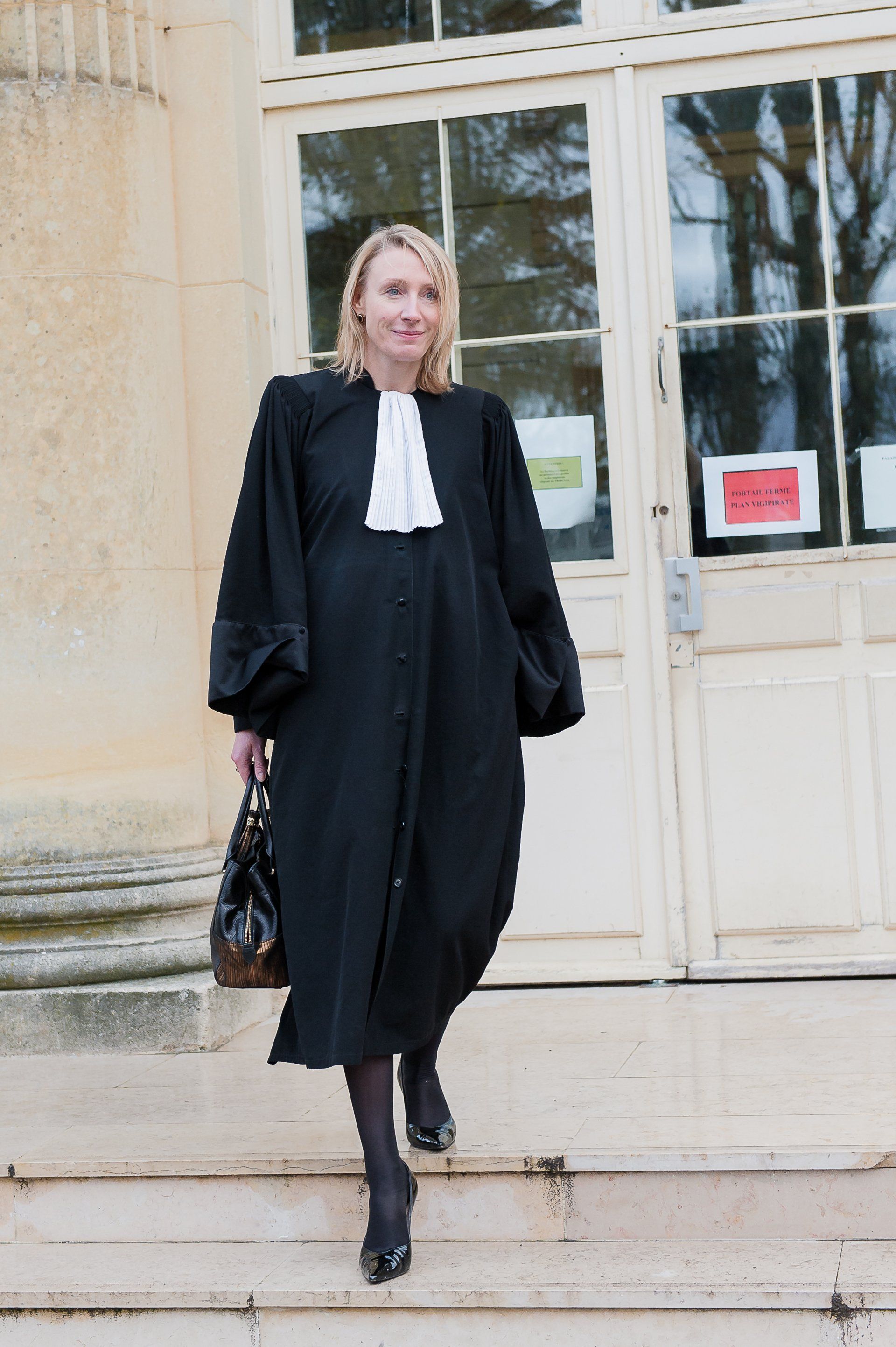 Maître Karine Rousselot-Weber, avocate