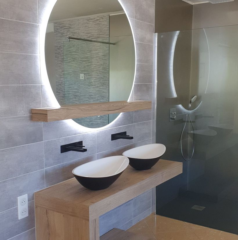 Vasques de salle de bains arrondies