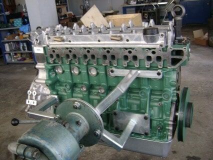 Εξουσιοδοτημένο Συνεργείο Μηχανών Θαλάσσης Volvo Penta
