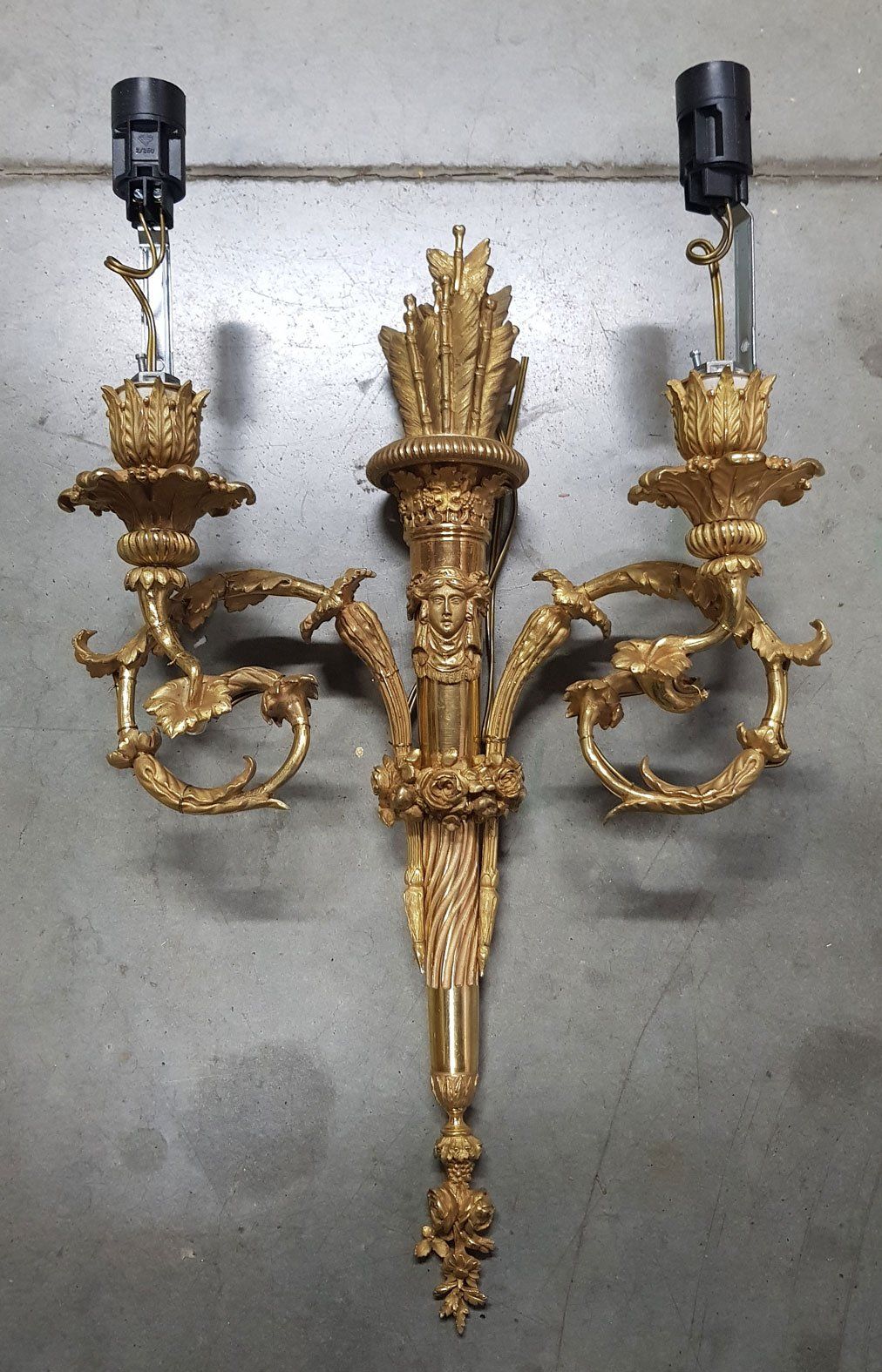 Fabrication d'applique en bronze