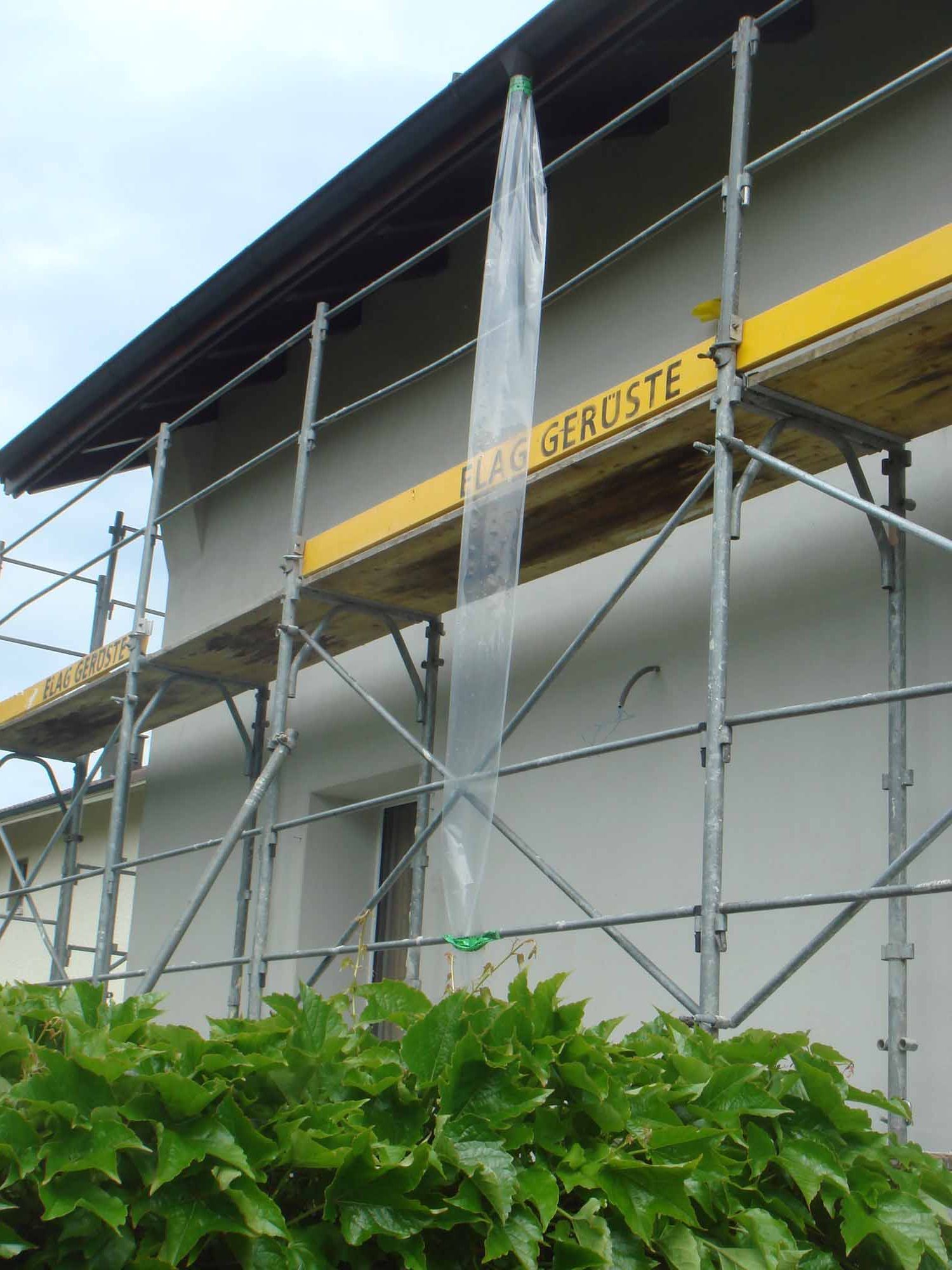 Ablaufprovisorium während der Bauphase – Klopfenstein Spenglerei