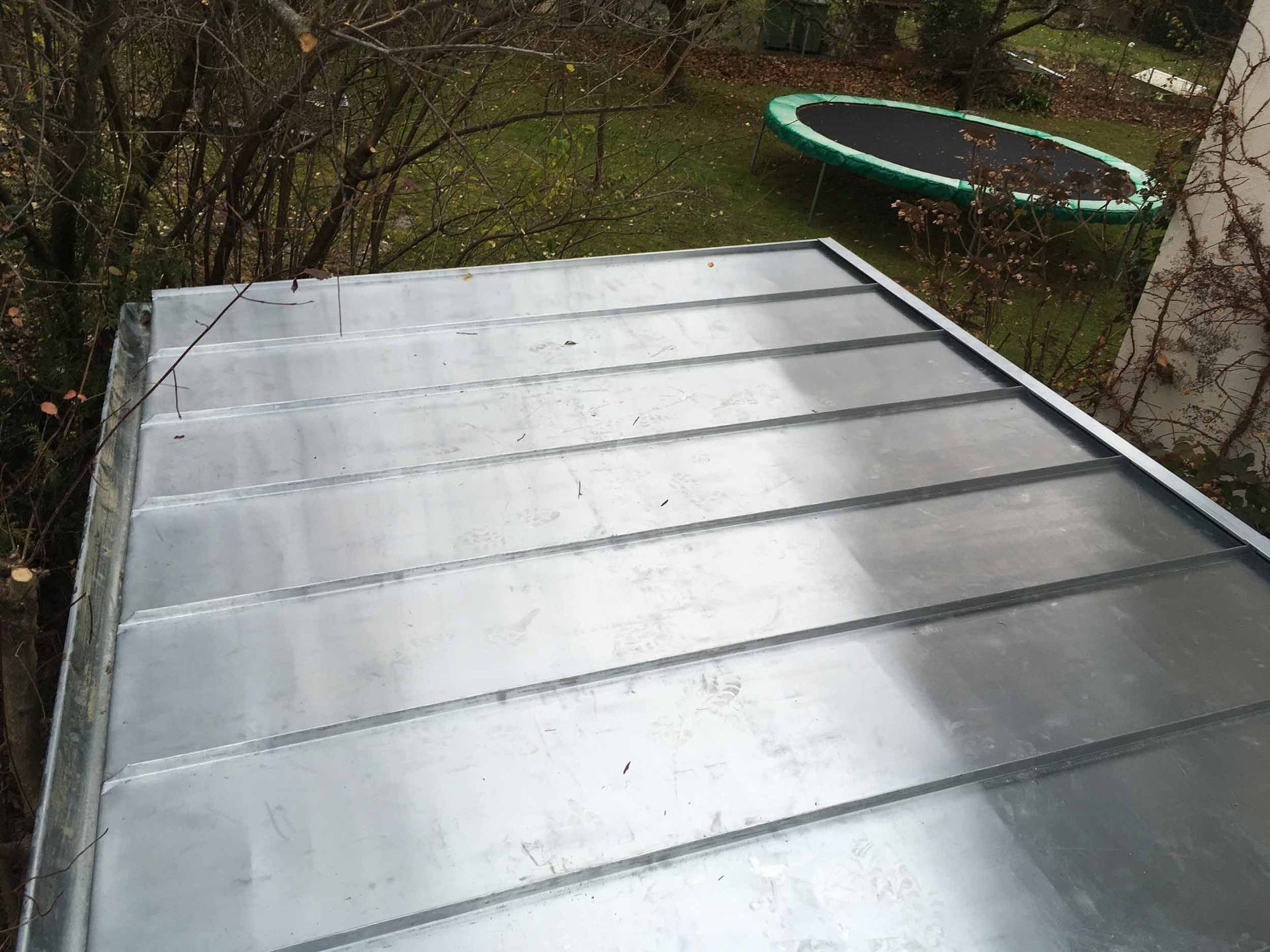 Doppelfalzdach in Zinkblech – Klopfenstein Spenglerei