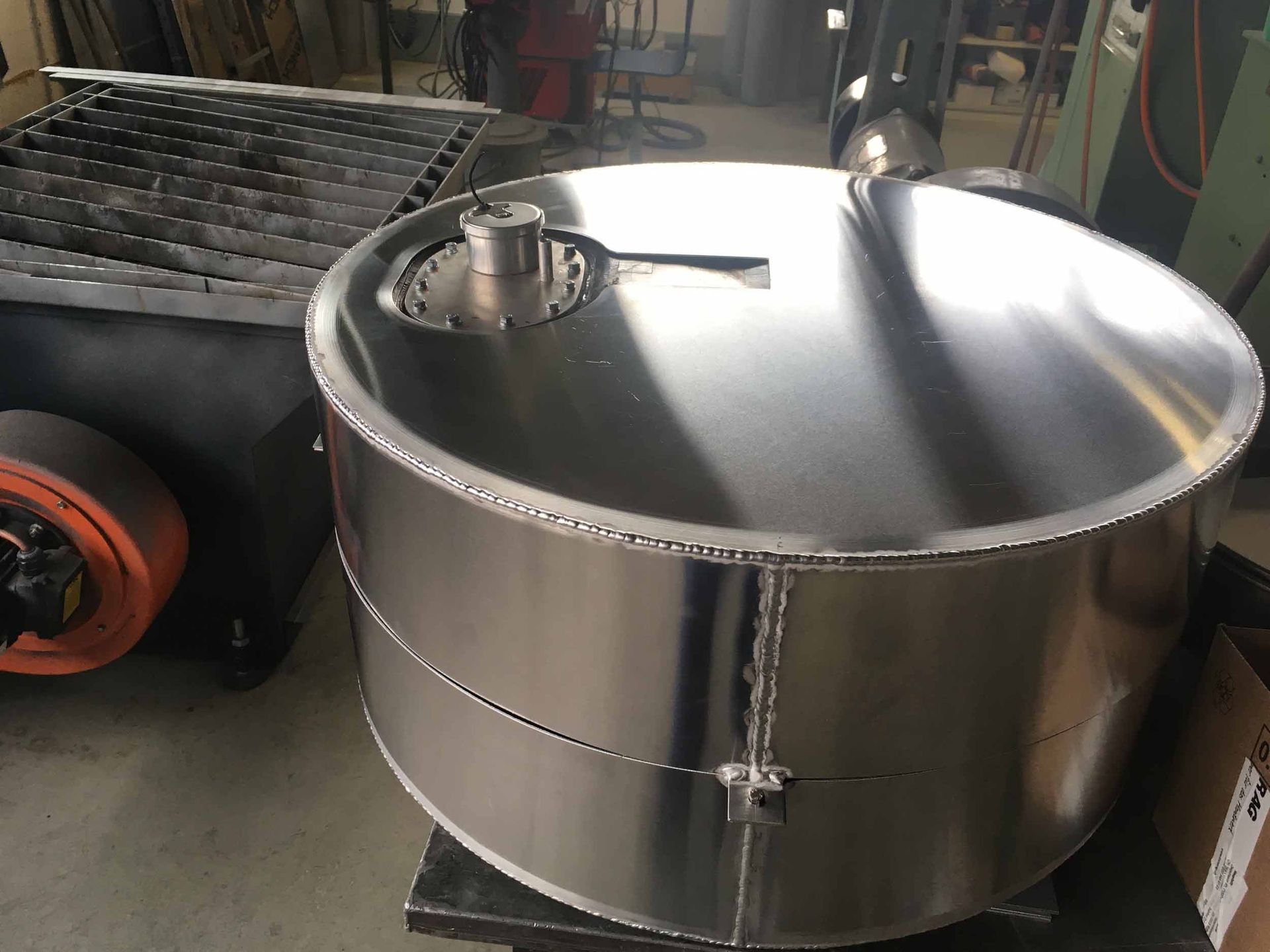 Aluminiumtank – Klopfenstein Spenglerei