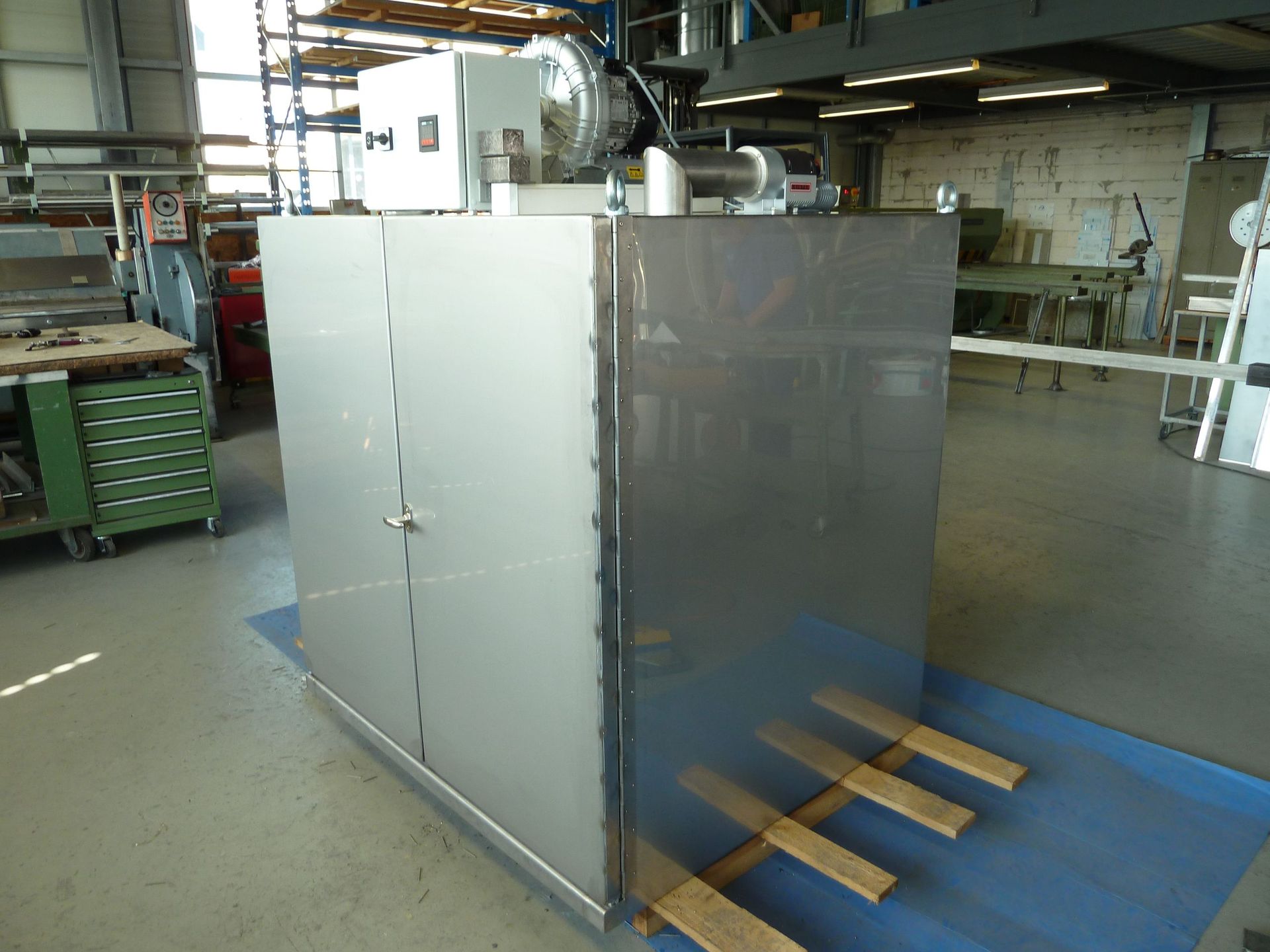 Trocknungsofen fertig – Klopfenstein Spenglerei