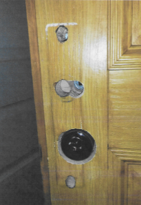 Porte et serrure à changer