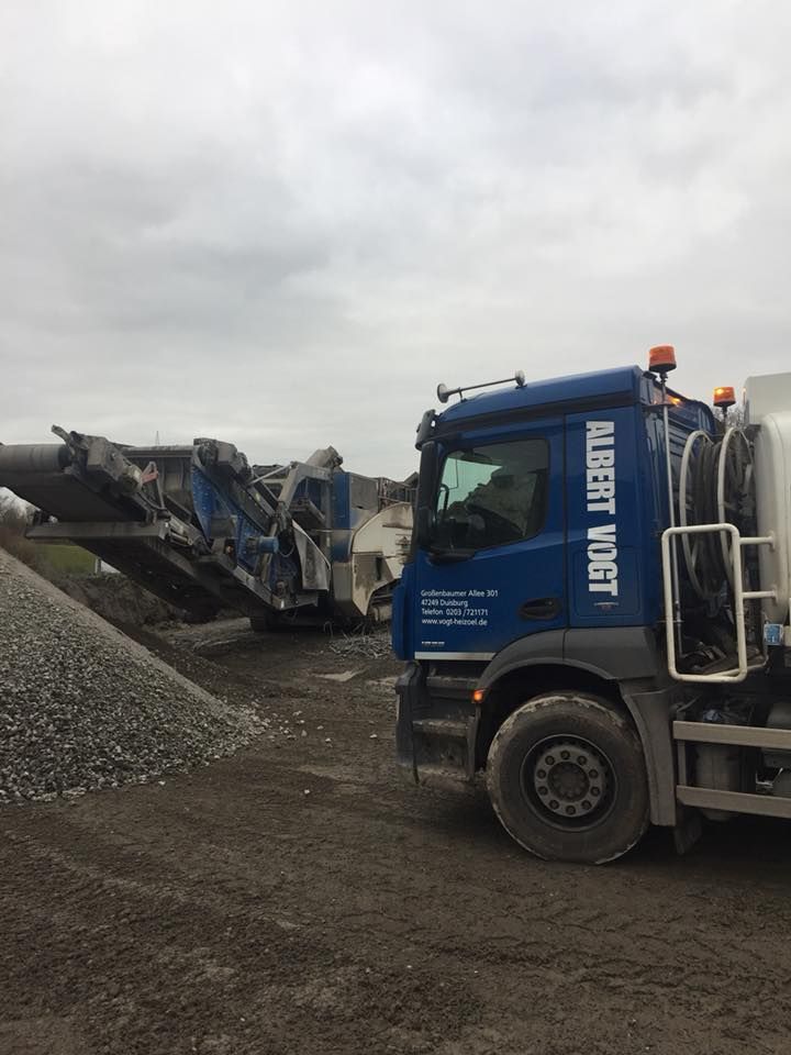 Albert Vogt, Brennstoffe Transporte