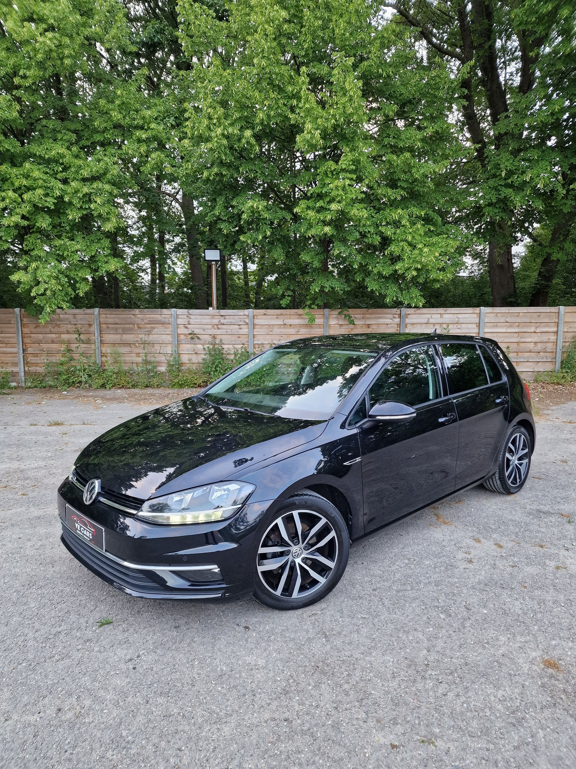 VW Golf VII 1.5 TSI EVO R-line DSG Highline