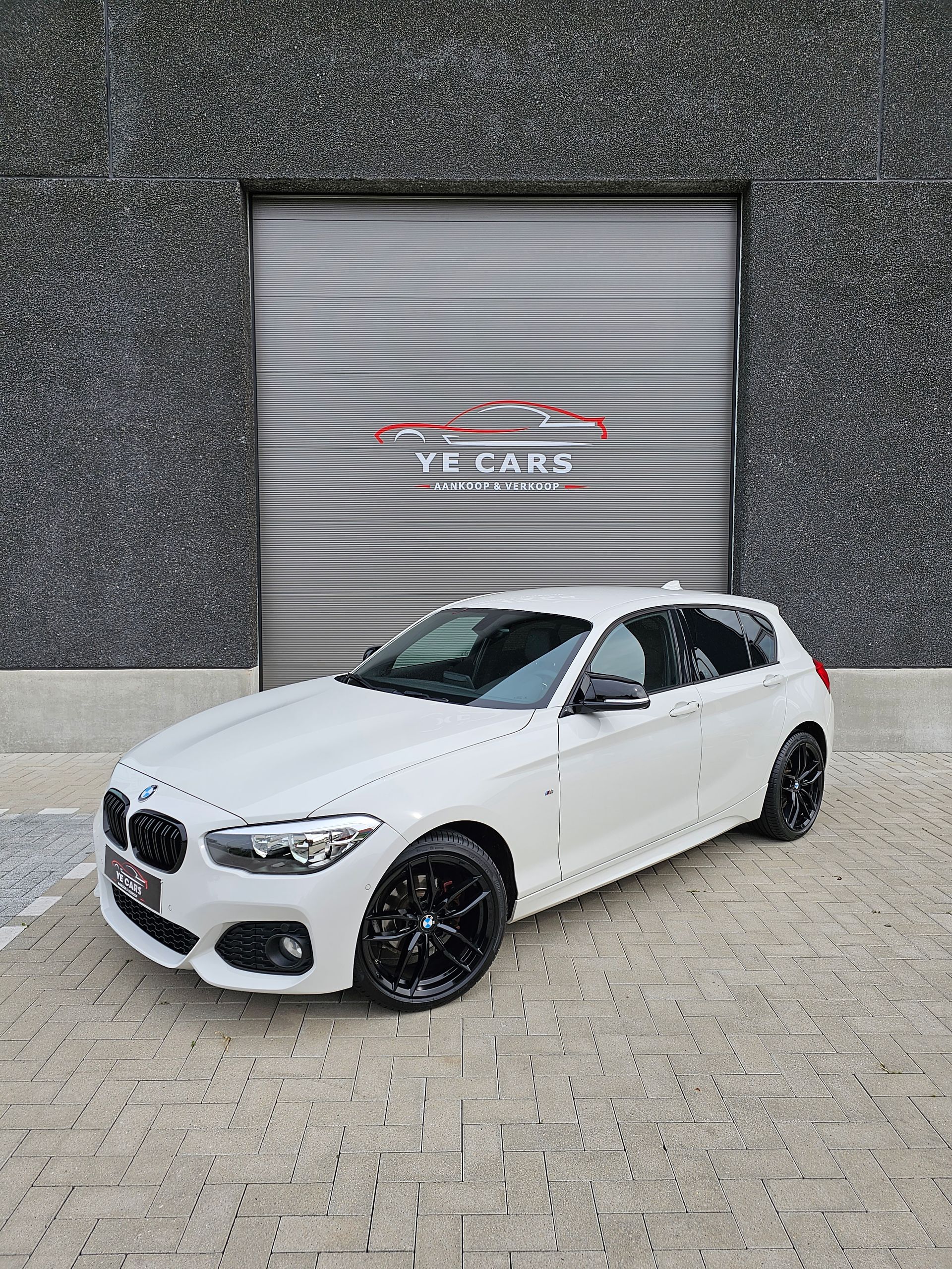 BMW 118i Sport Automaat Full M-pakket Full Option