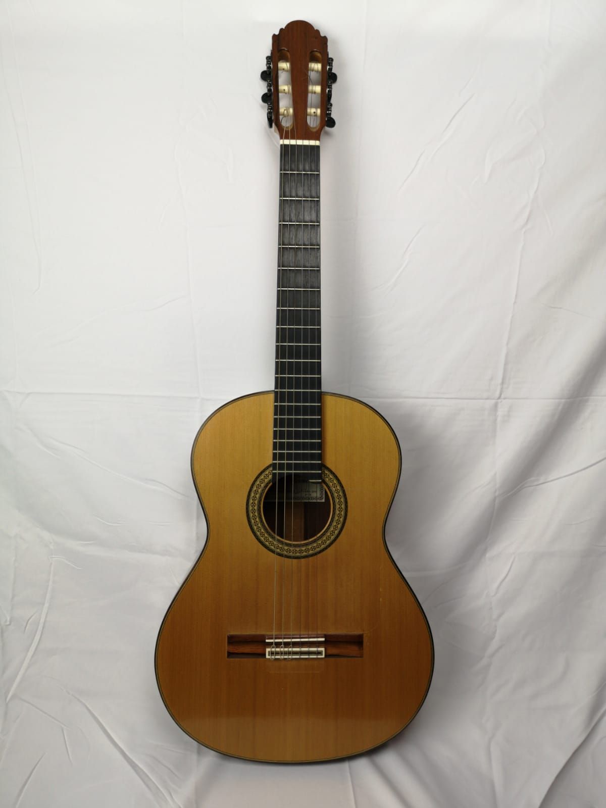 Guitarrista, Christian Tille