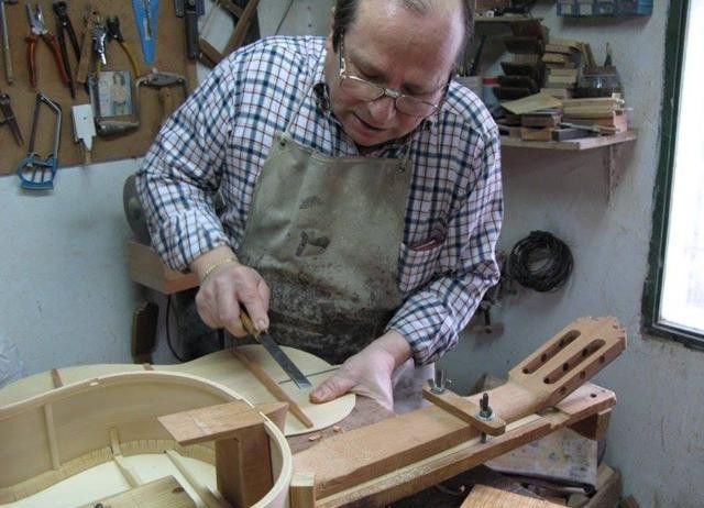 Guitarrista, Christian Tille