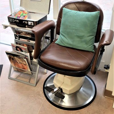 Waschen Schneiden Föhnen - Coiffeur Röbi & Röbis Haarstube - Schaffhausen