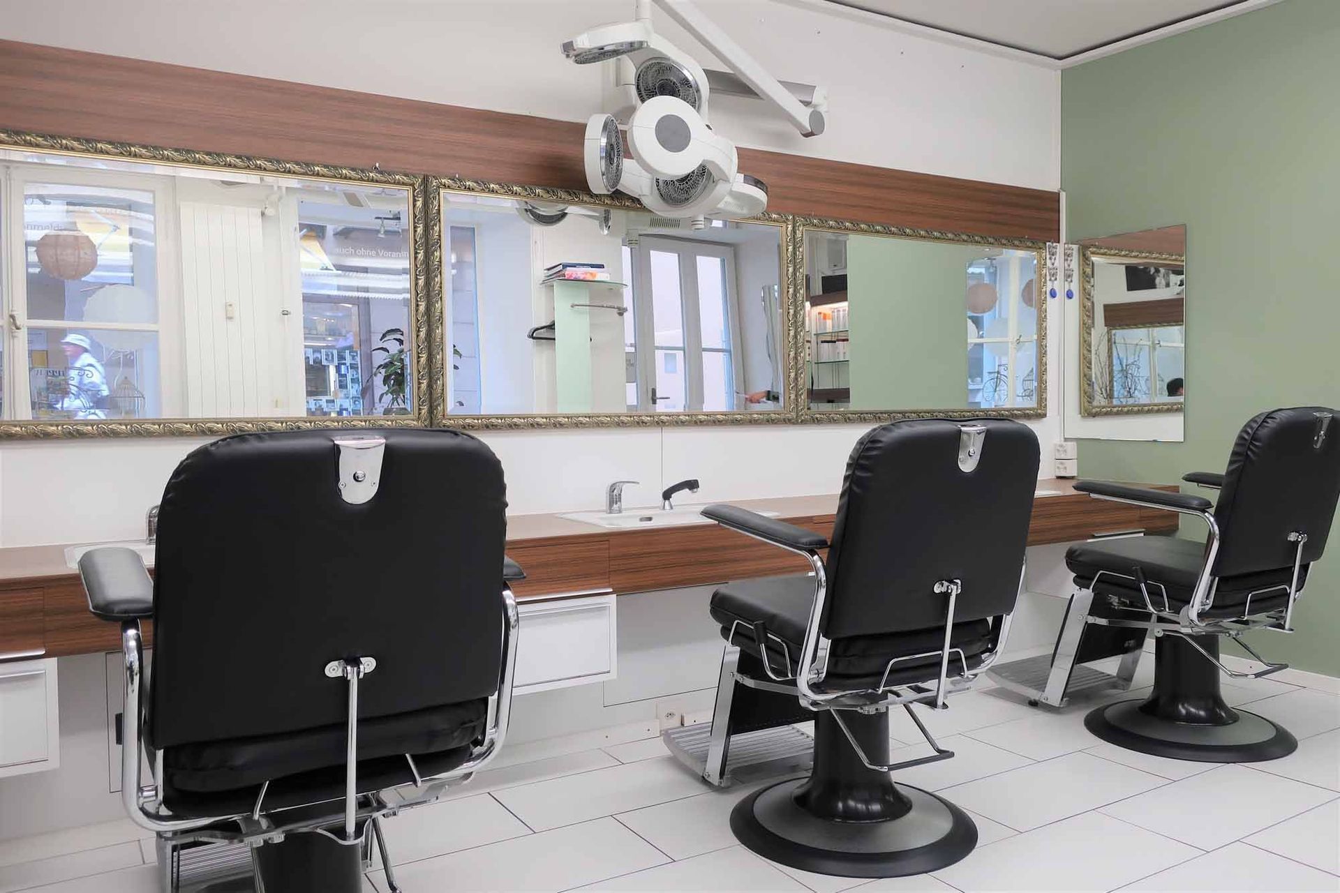 Tönungen- Coiffeur Röbi & Röbis Haarstube - Schaffhausen