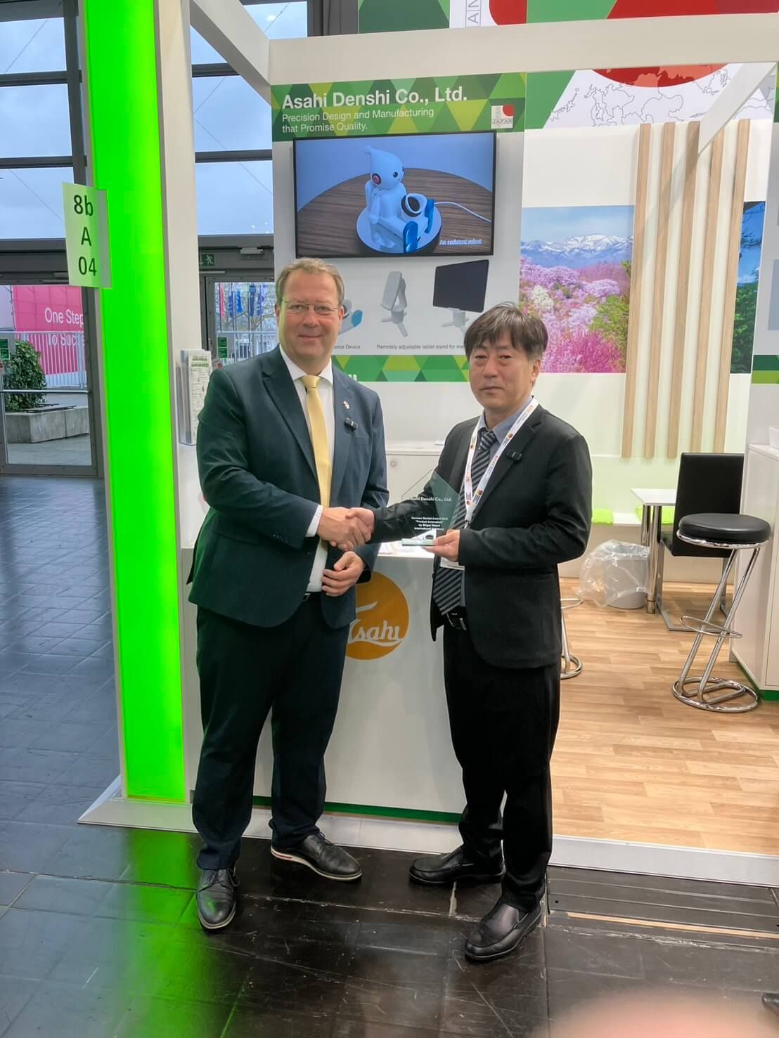 Tetsuo SATO- Asahi Denshi