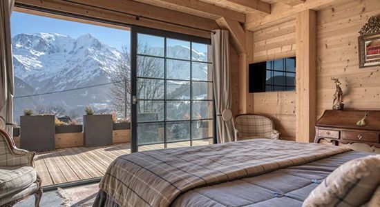 Chambre et vue sur les monts du Chalet W à Saint-Gervais-les-Bains. 