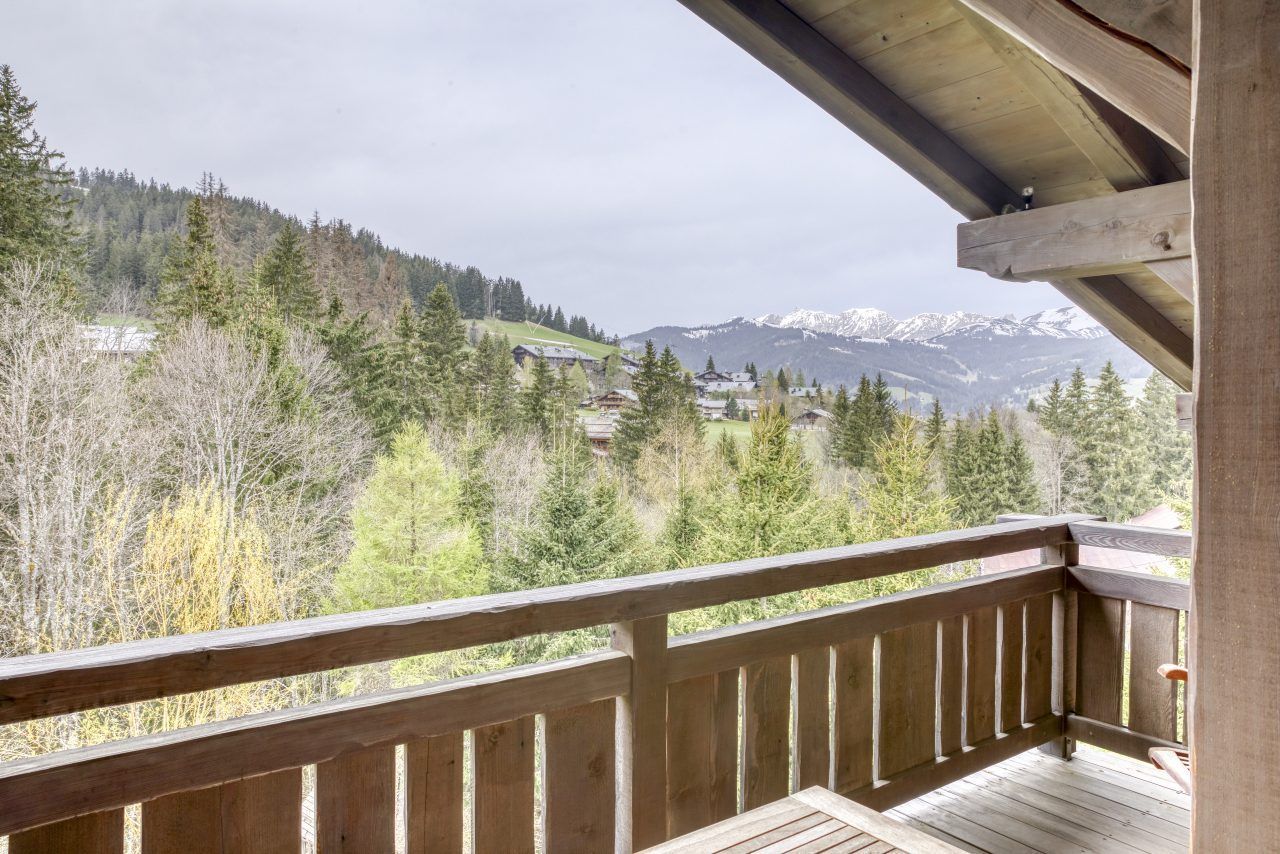 Balcon du chalet Mandarine Blanche.