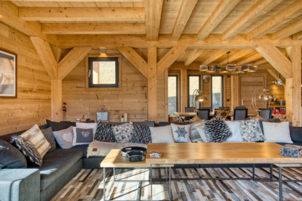 Grand salon du Chalet W à Saint-Gervais-les-Bains. 