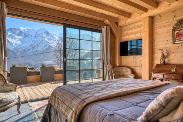Vue sur la montagne depuis la chambre du Chalet W à Saint-Gervais-les-Bains. 