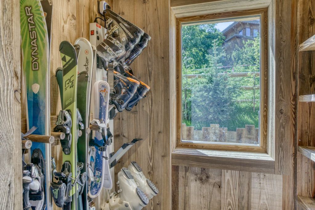 Espace de dépot des skis.