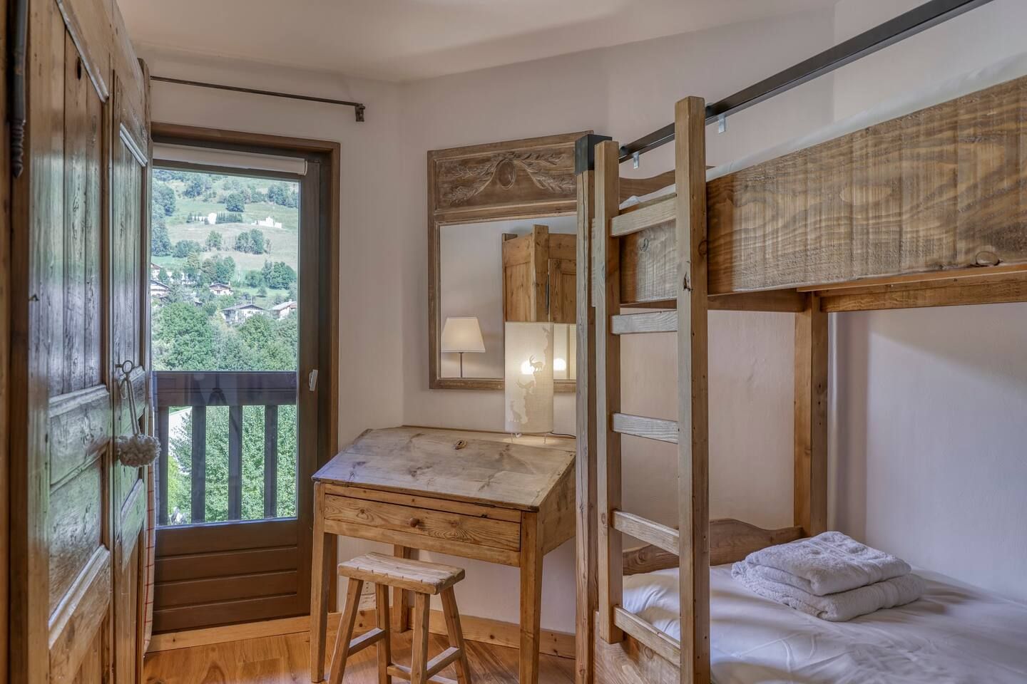 Chambre pour enfant des appartements de la résidence Les Silènes.