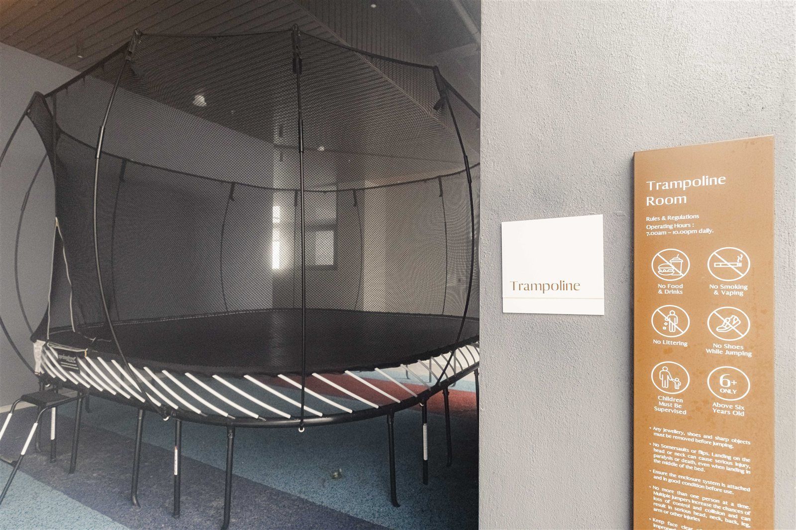 Trampoline room