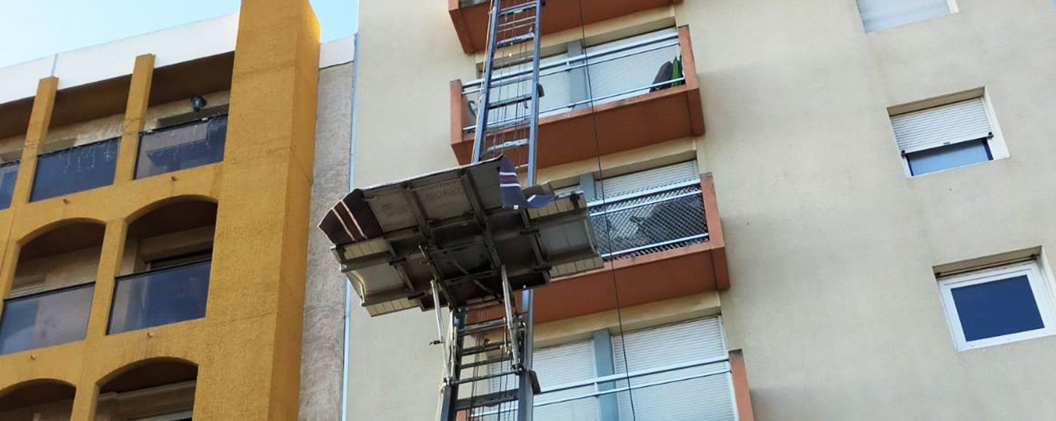 Monte-meubles pour déménagement d'appartement