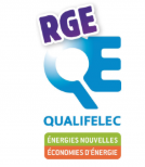 Logo de QUALIFELEC comportant le label RGE, avec texte bleu et bannières vertes et orange pour les certifications énergétiques et d'économies.
