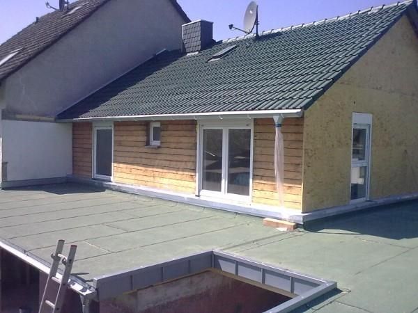 Sanierung eines Flachdach mit hochwertigen Bitumenbahnen