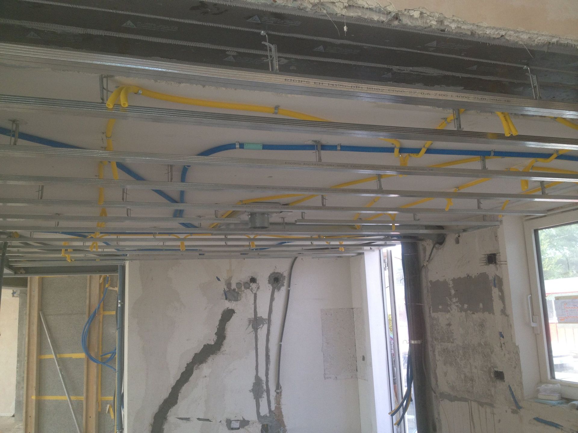 Vincent Thonney Peinture – plâtrerie – isolation - rénovation intérieur et extérieur – Moudon (VD)