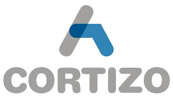 Un logotipo azul y gris para Cortizo sobre un fondo blanco.