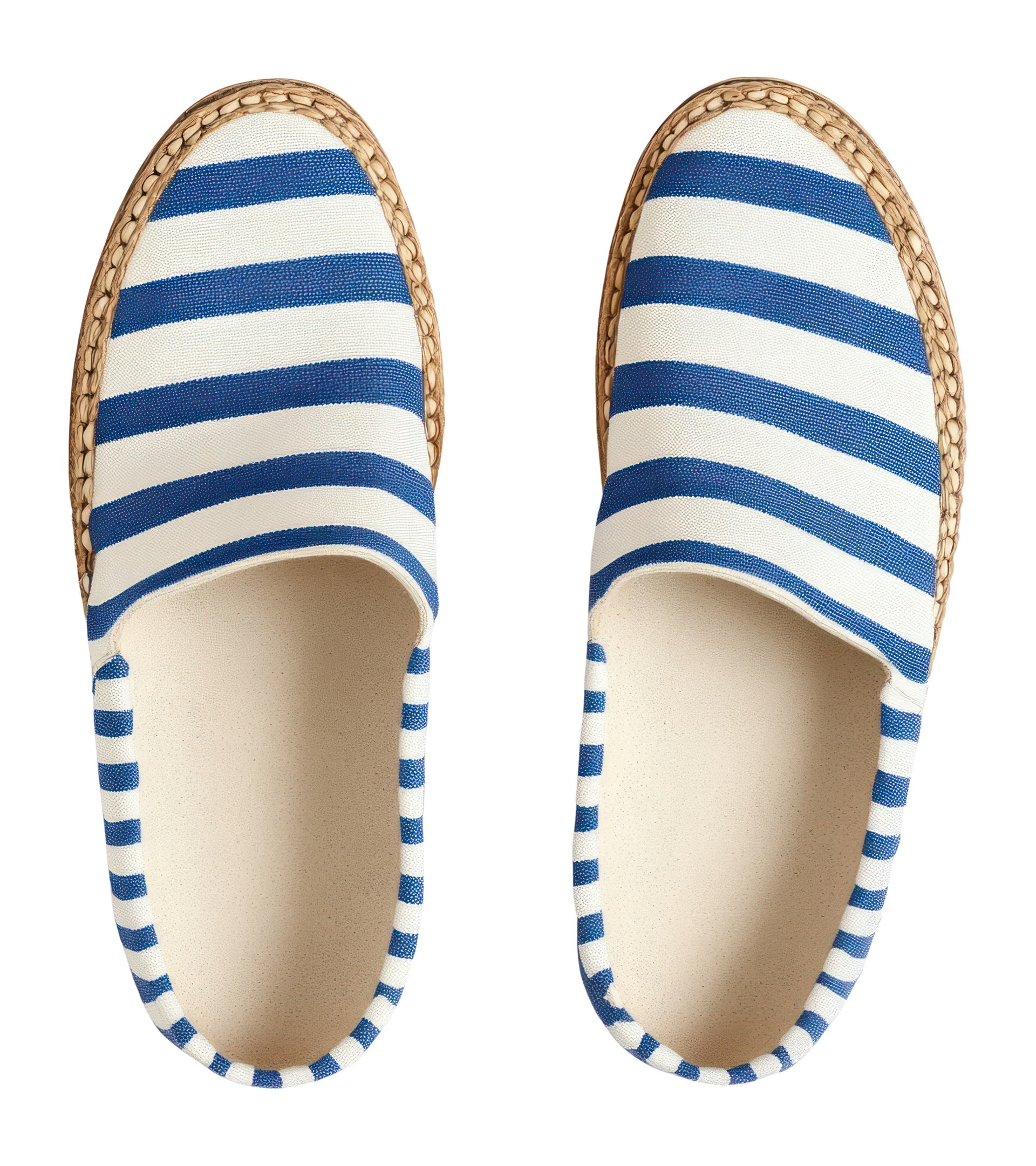 Une paire d'espadrilles en tissu à rayures horizontales bleues et blanches et une bordure en jute tressée.
