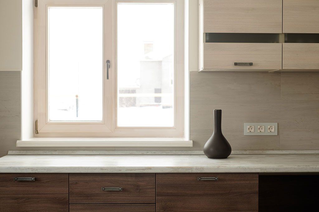 Photo d'une fenêtre de cuisine.