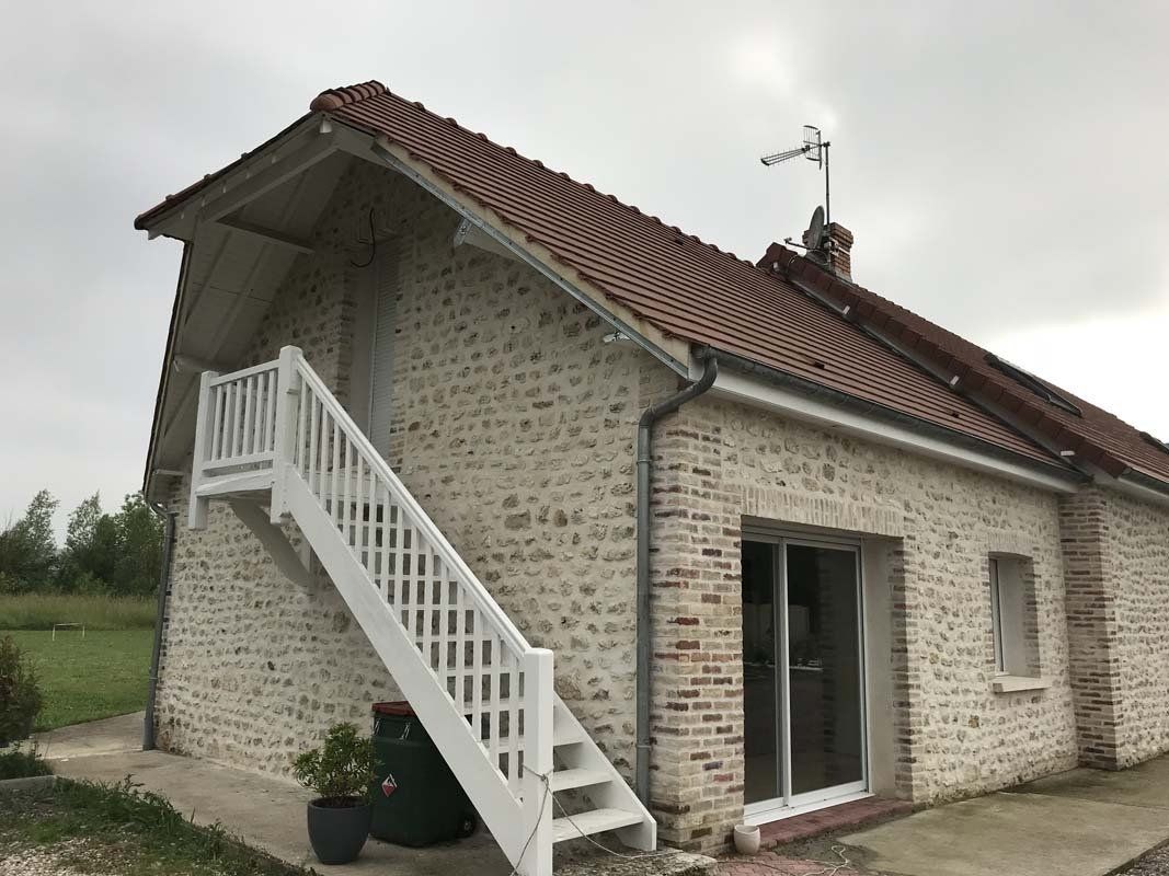 Aménagement extérieur d'un escalier.