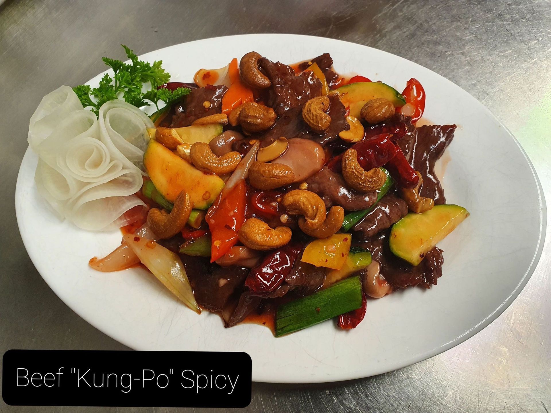 Kung Po | China Restaurant Jasmine Garden | Asiatische Küche | Grindelwald