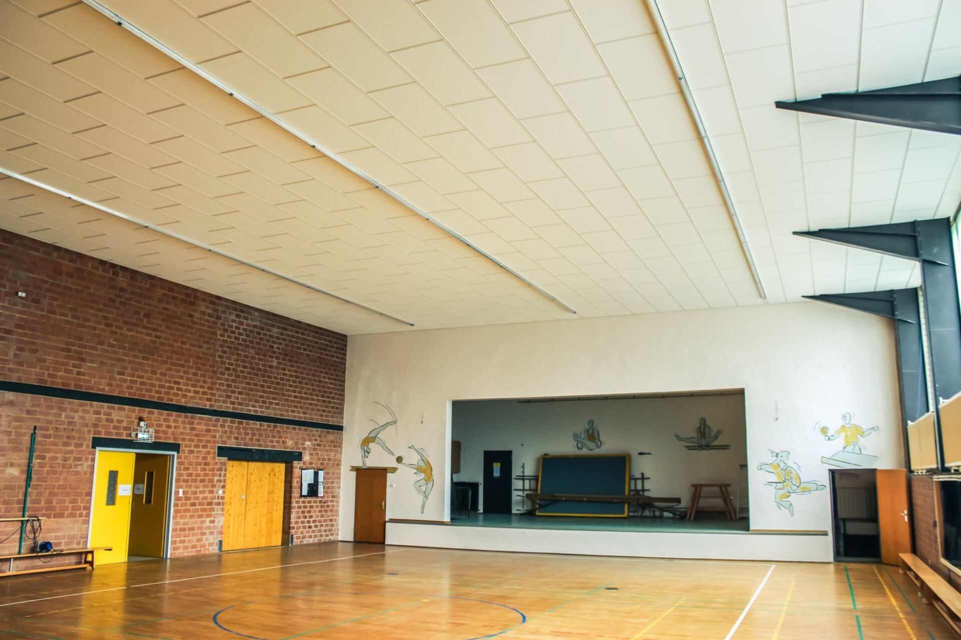 NGN Innenausbau GmbH FRIEDRICH-HILL-HALLE