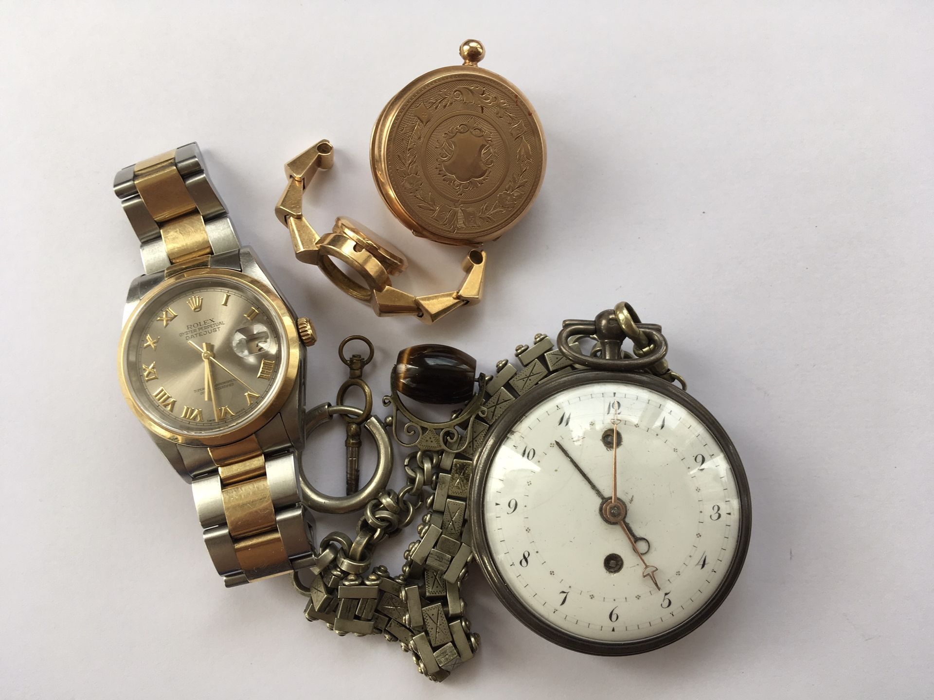 Montres anciennes.