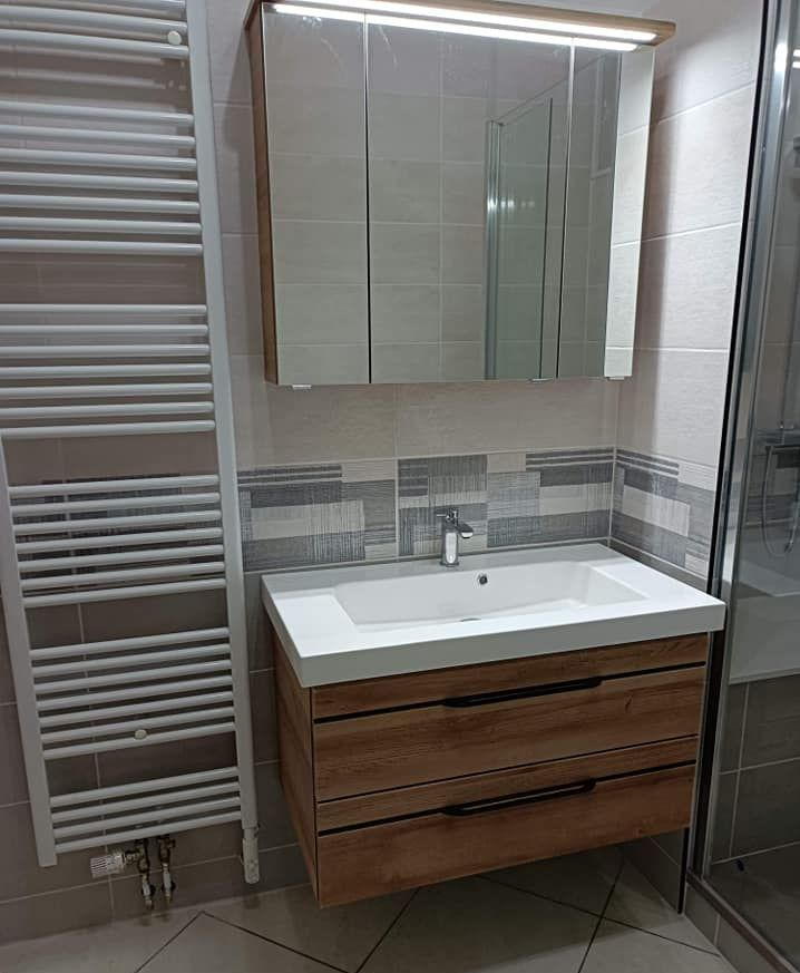 Un lavabo de salle de bains
