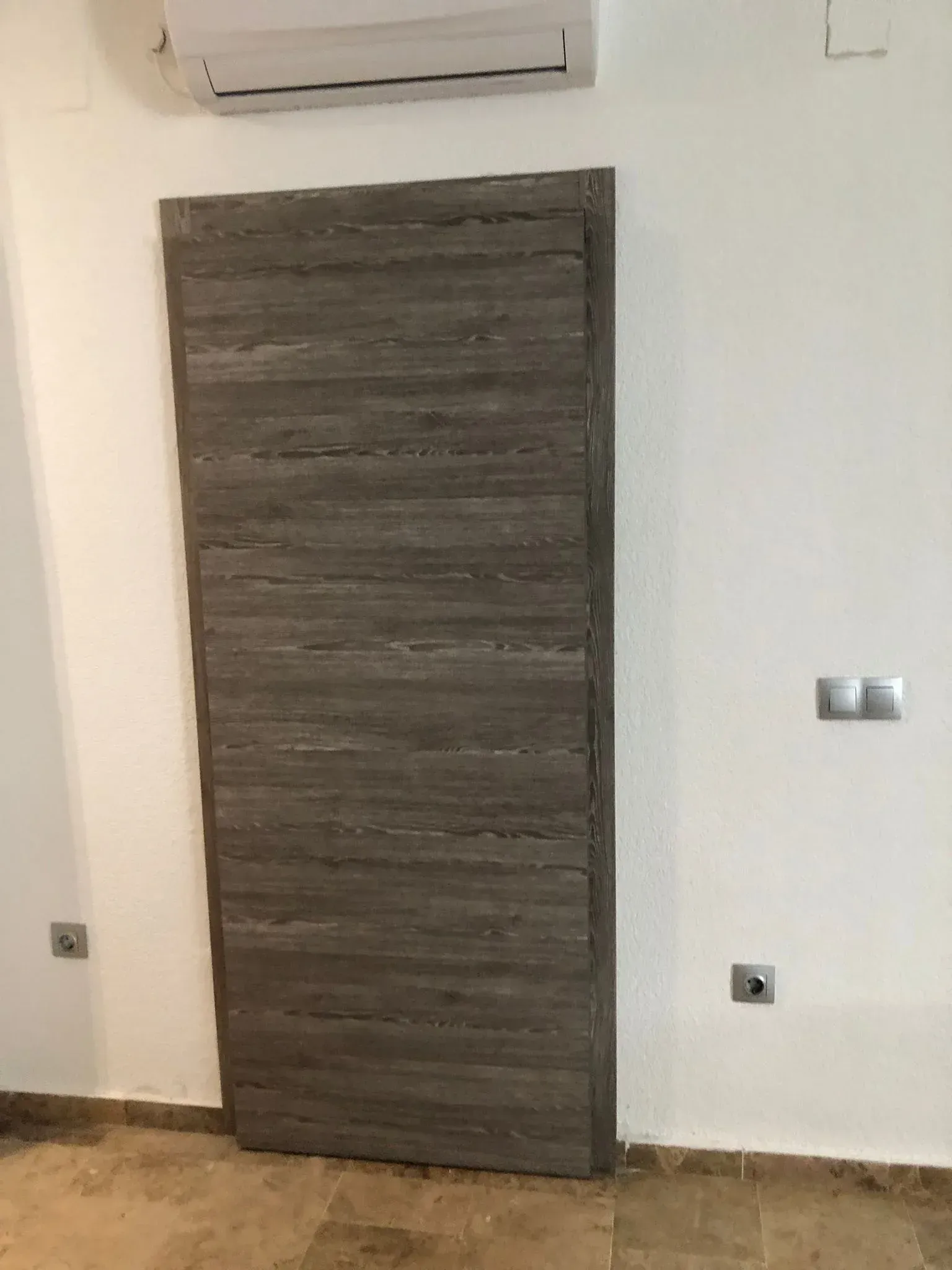 puertas de madera exterior en Alicante