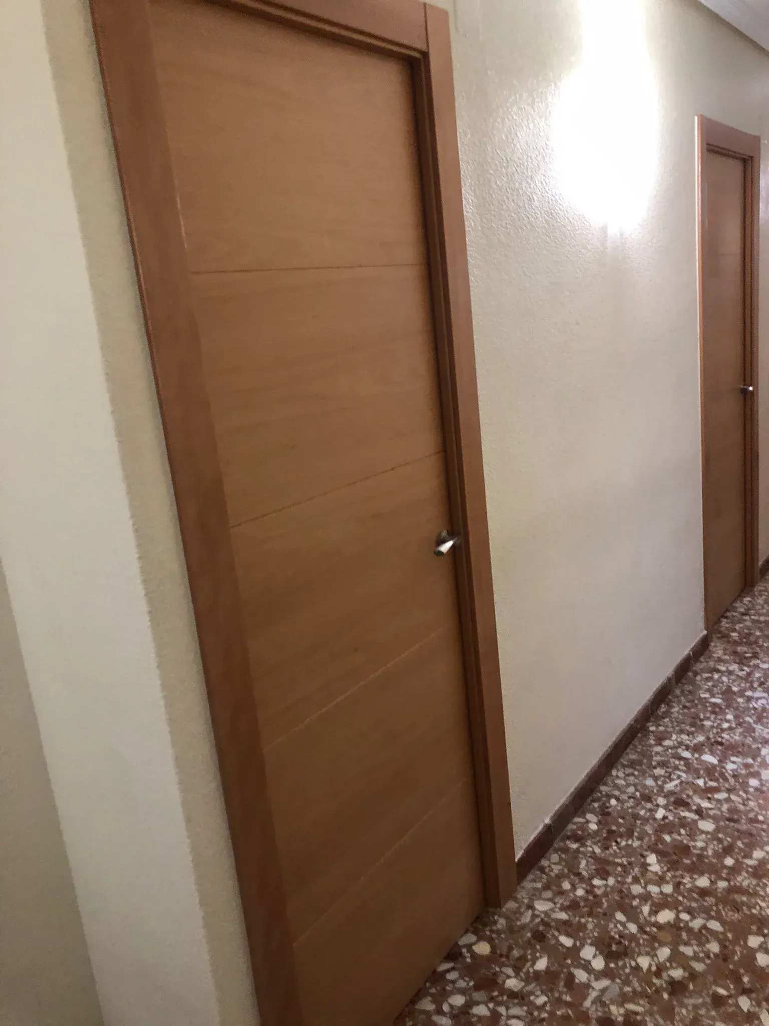 puertas de madera exterior en Alicante