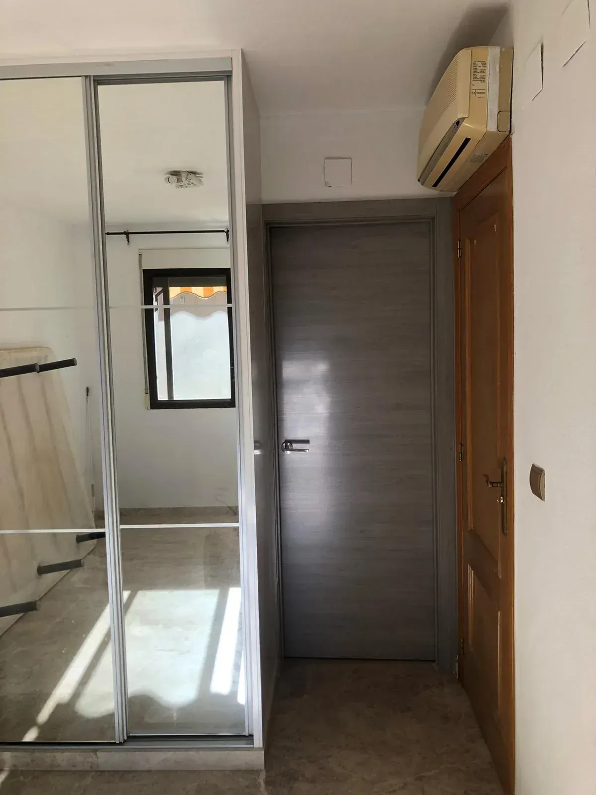 puertas de madera interiores en Alicante