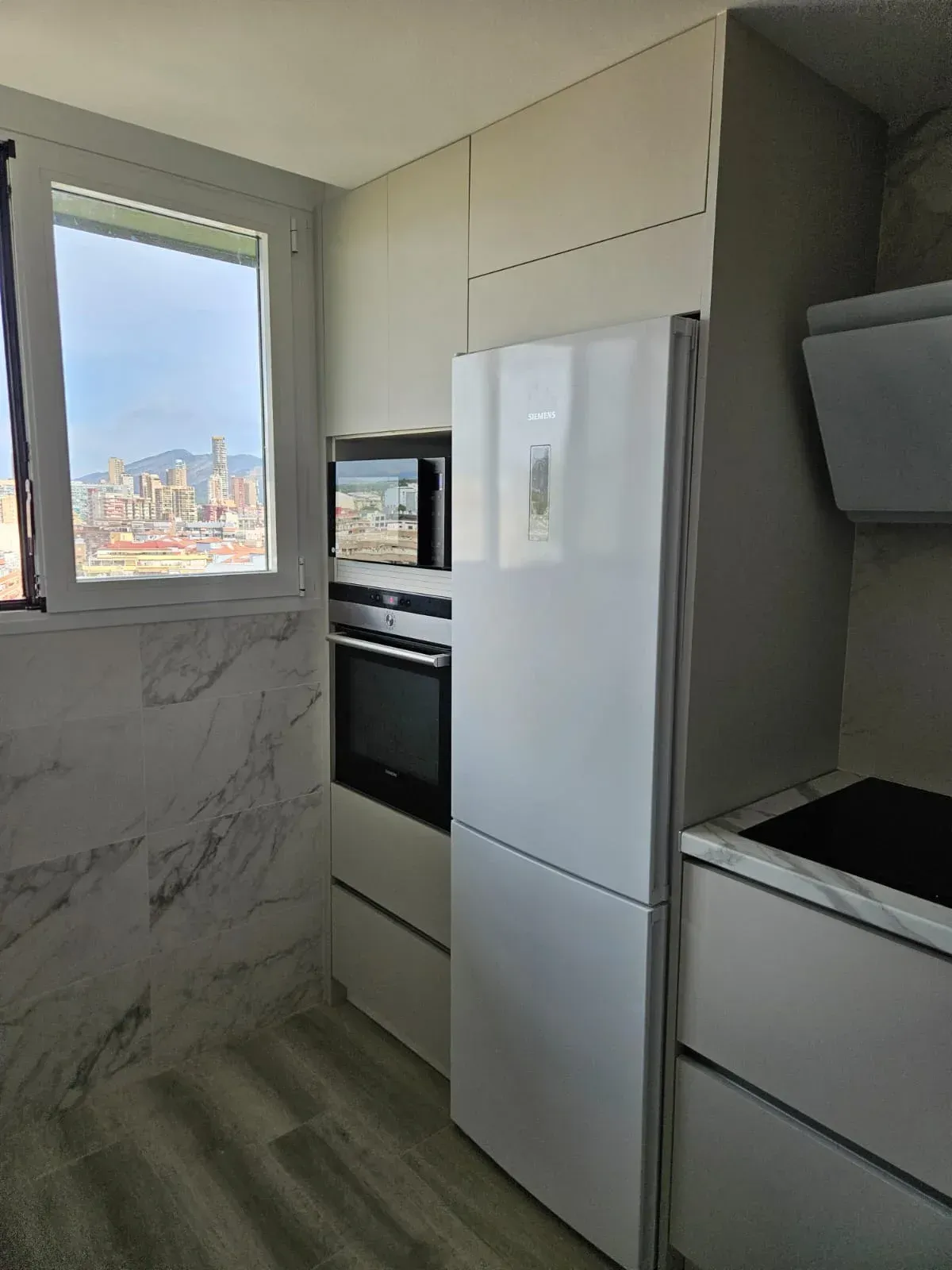 muebles de madera de cocina en Alicante