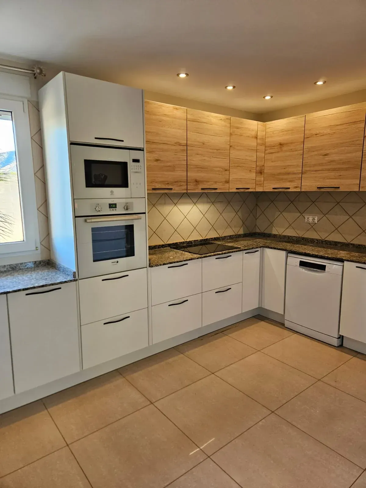 mueble de cocina a medida de madera