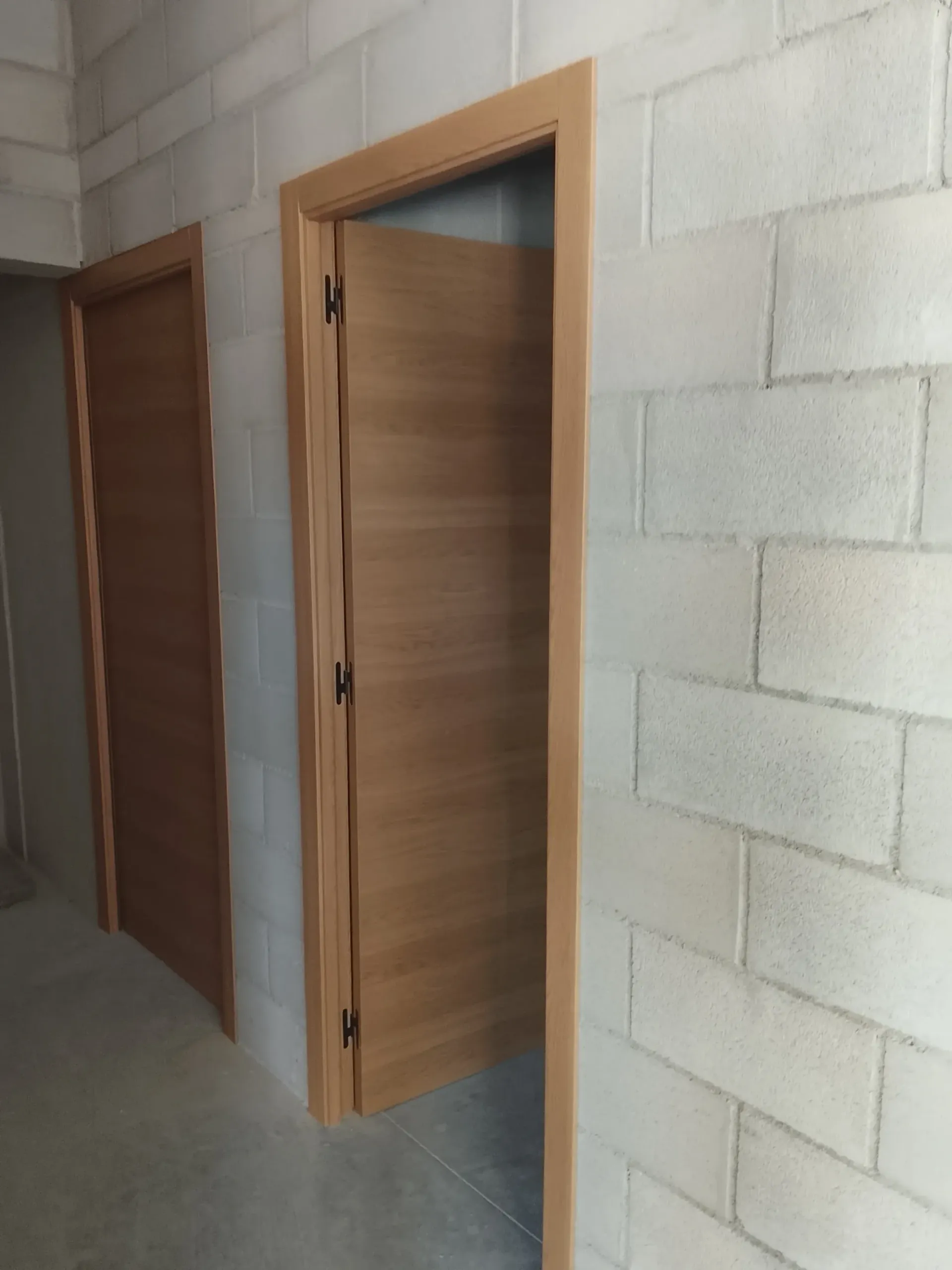 puertas de madera en Alicante