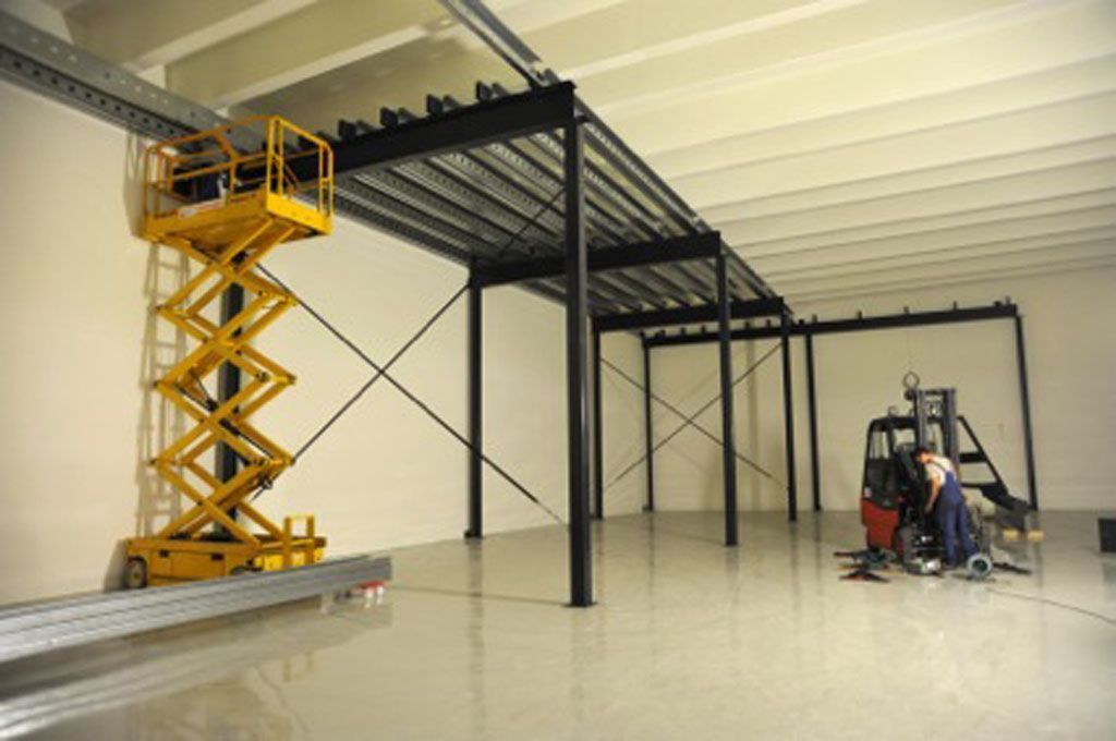 Montagen - Gjergjaj Montagen