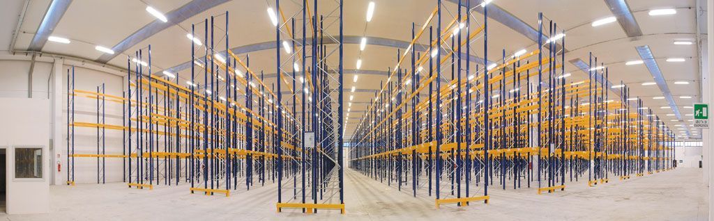 Paletten Regale - Gjergjaj Montagen