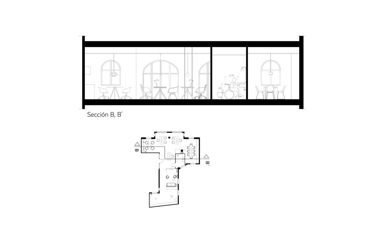 Sección arquitectónica y plano de planta de un edificio con paredes de vidrio, mostrando mobiliario interior y ventanas arqueadas.