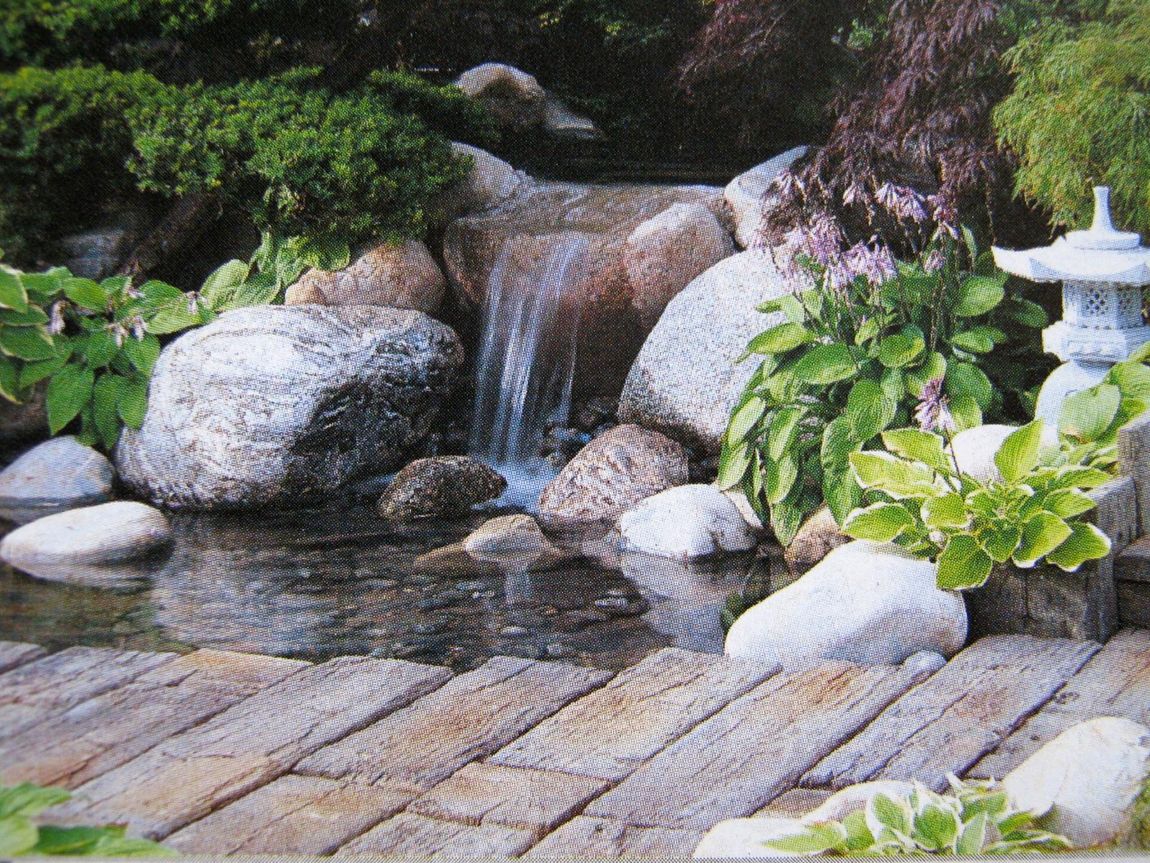 Bassin avec pierres - Parcs et Jardins Paplorey à Saint-Ouen-du-Tilleu