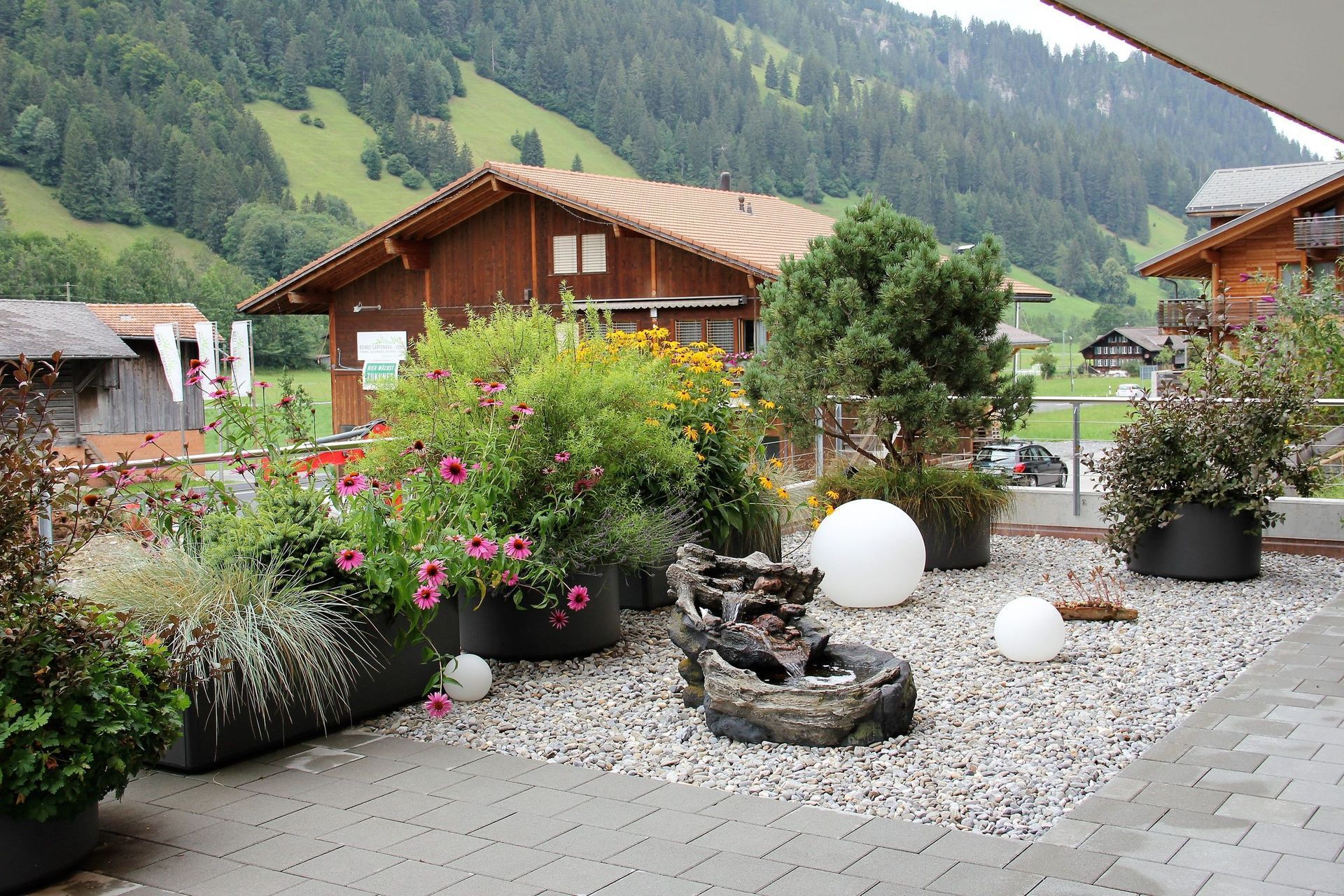 Terrassen-Bepflanzung - Bowee Gartenbau AG