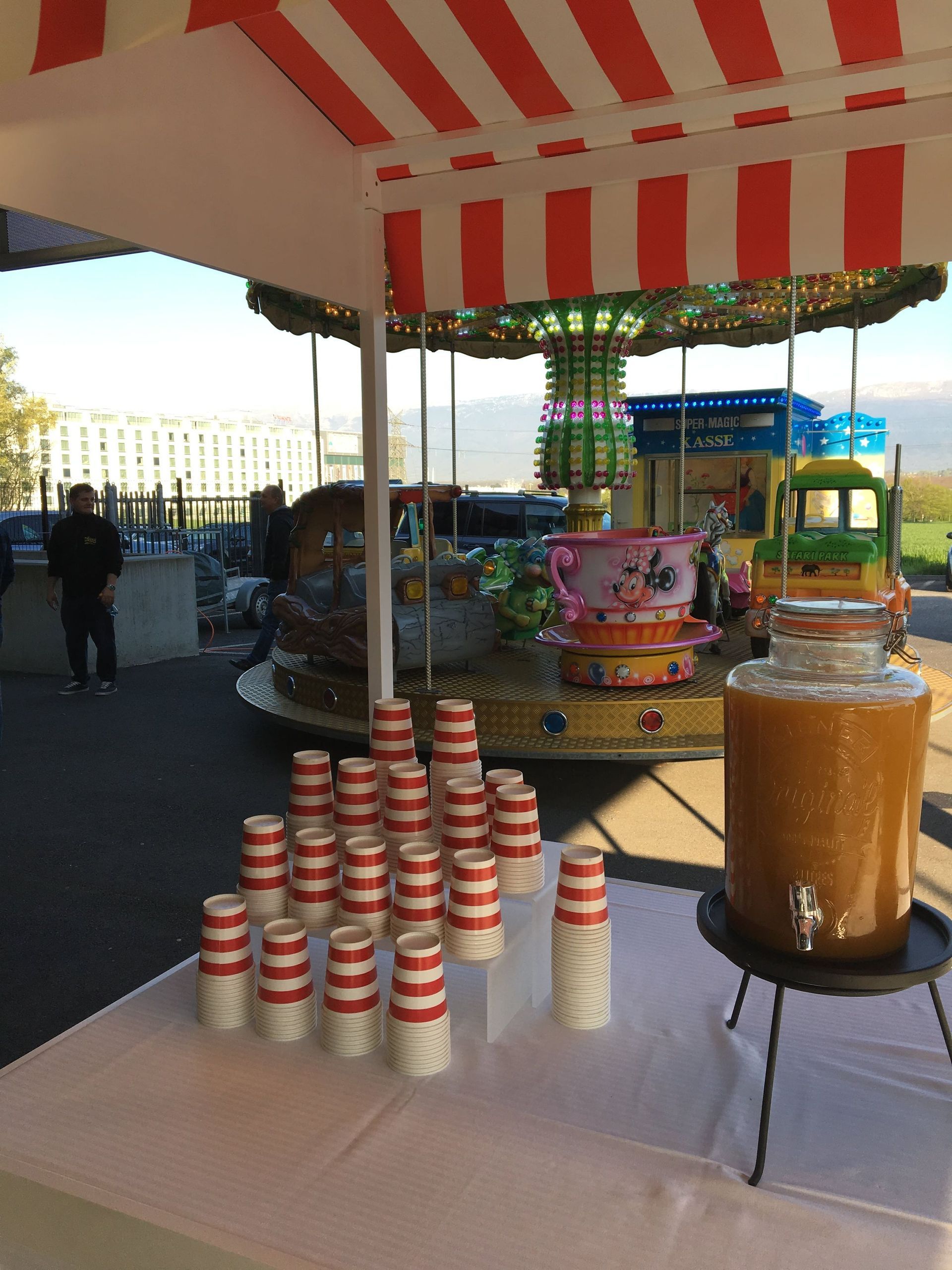 Barbes à papa - Wetzel Reynald Forain - Frank et Frédérick - Genève	